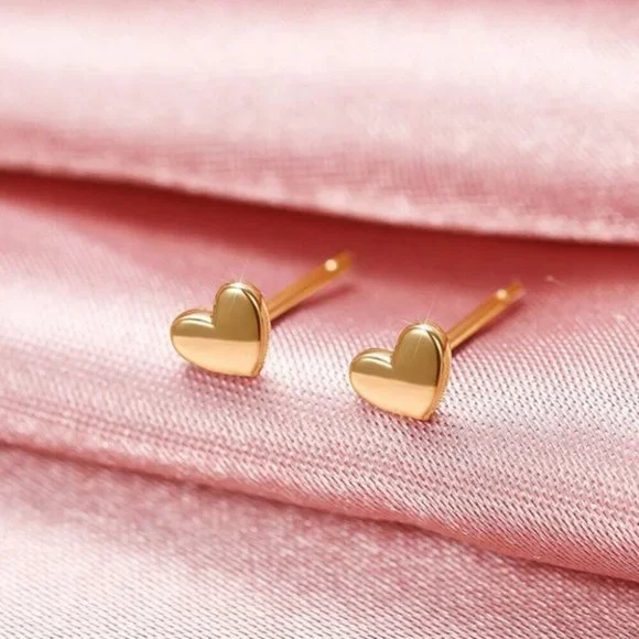 New 14k Yellow Gold/925 Silver Small Heart Studs - Picture 1 of 4